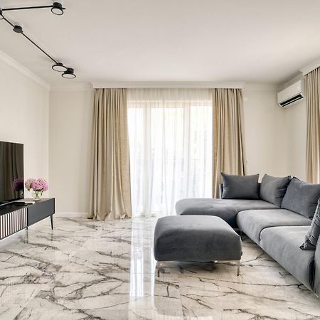 Ap Royal Oak - 2 Bedroom Apartment In Будва Екстериор снимка